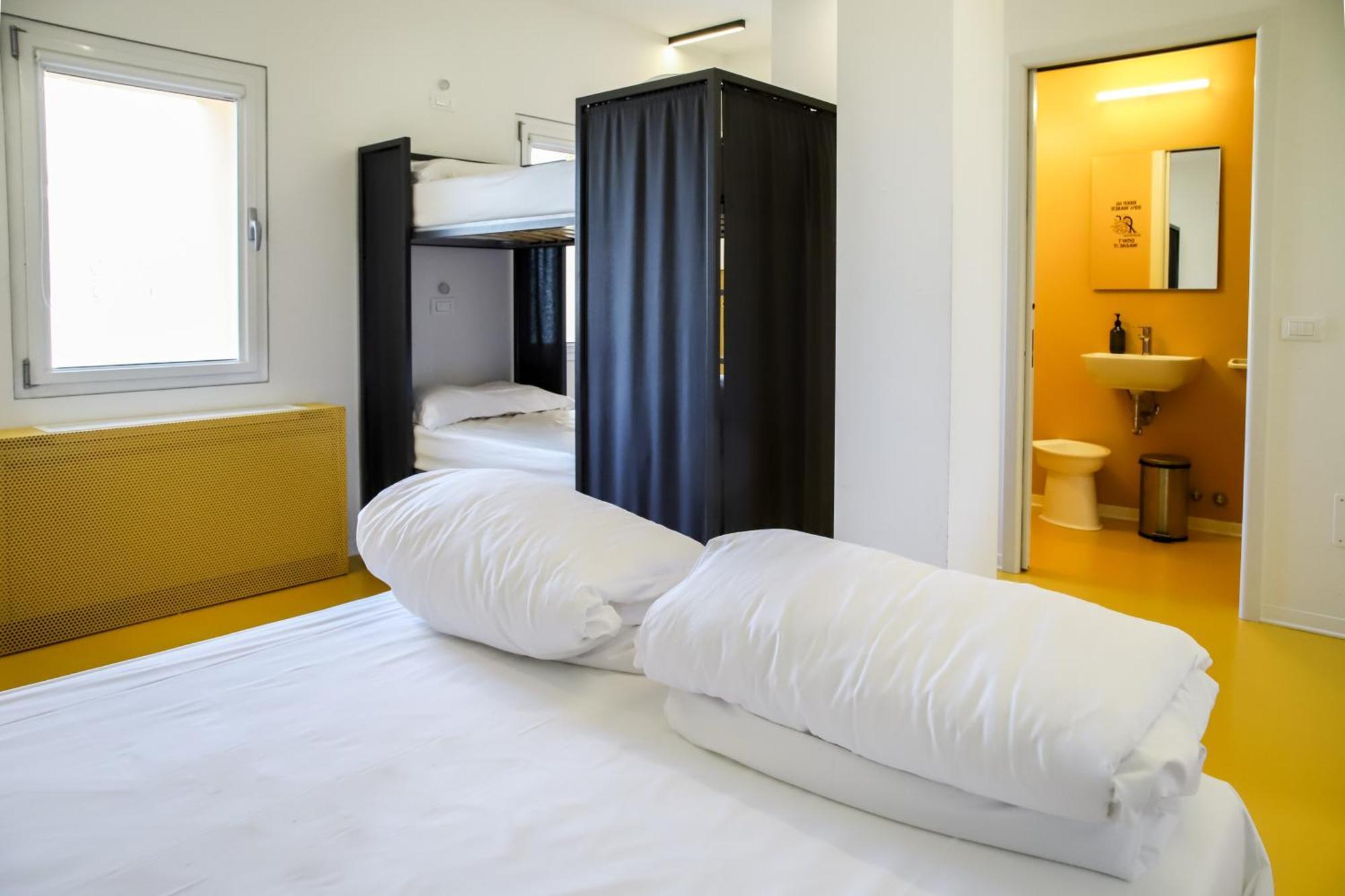 Nomad Hostel Treviso Exterior foto