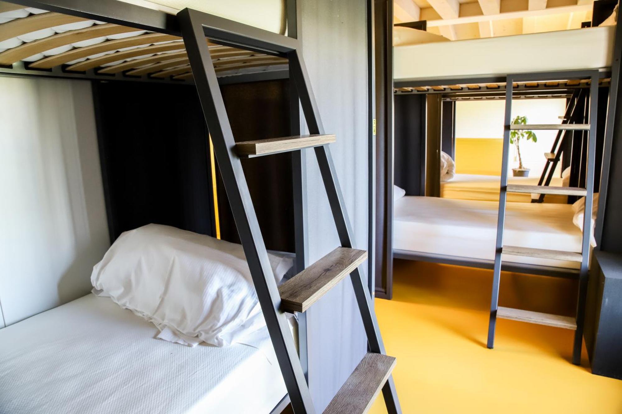 Nomad Hostel Treviso Exterior foto